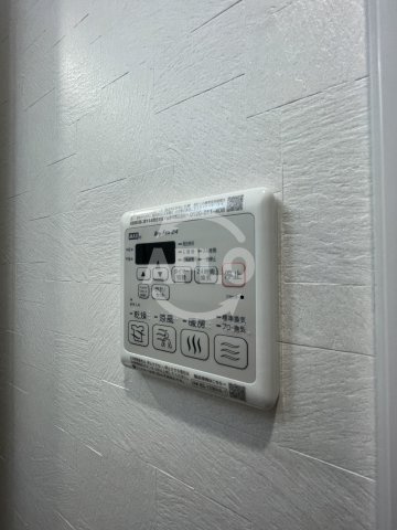 プランドール新北野の洗面所|浴室乾燥機