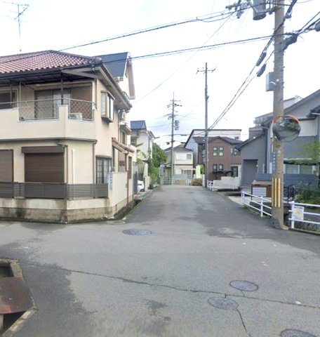 光明町の前面道路含む現地写真|前面道路　公道　東側　幅員6ｍ
