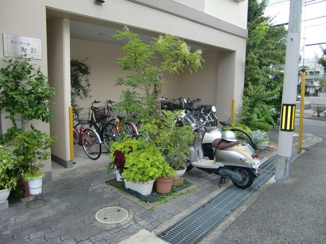 スペラーレ御影のエントランス