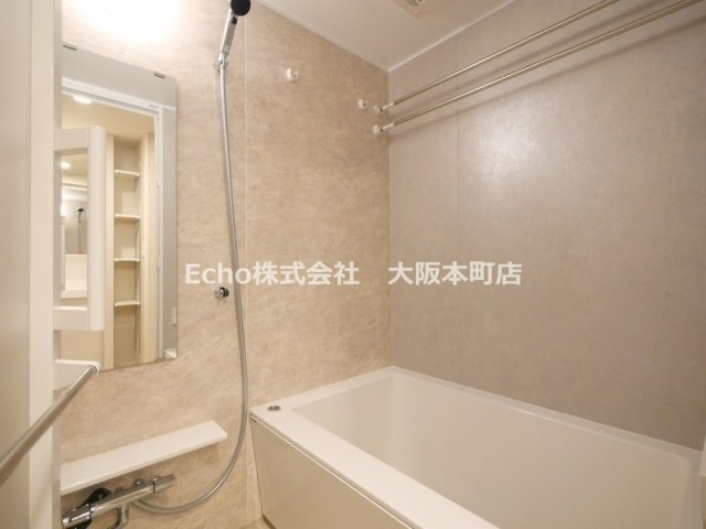 K-COURT谷町四丁目の浴室