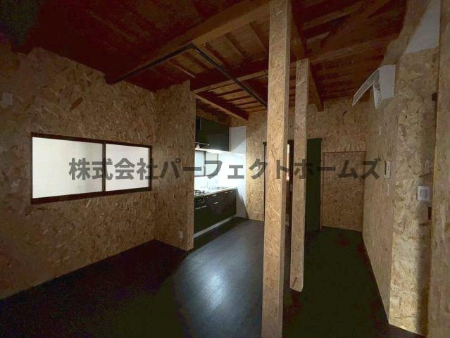 尊延寺5丁目戸建　賃貸の居間・リビング|ゆったり過ごせる居間です