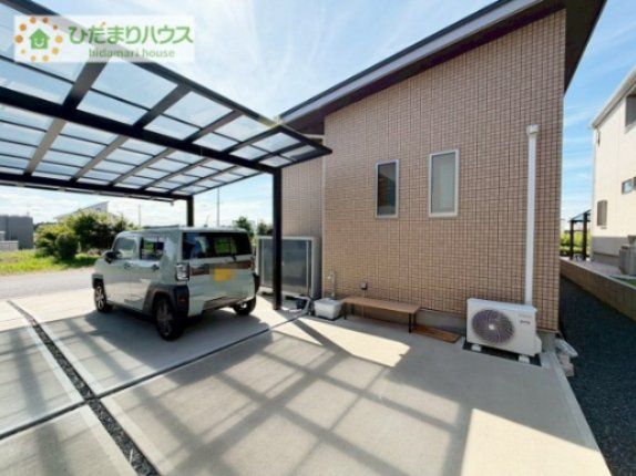 【外観】 | 阿見町よしわら2丁目　中古戸建 | 立水栓や物置もあり、洗車も気にせず行えます。