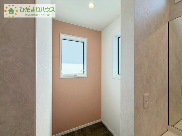 【ランドリースペース】 | 阿見町よしわら2丁目　中古戸建 | 室内干しもセットしてあります。（イメージ画含）