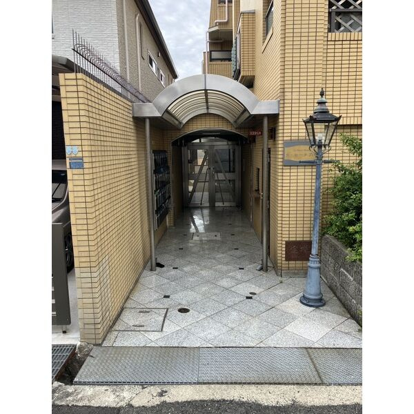ラ・セーヌ六甲のエントランス