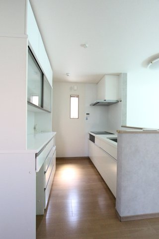 平中町２９６ＫＯＤＡＴＥＸⅤ－Ａのキッチン