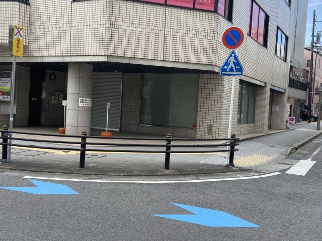マルタビルのエントランス
