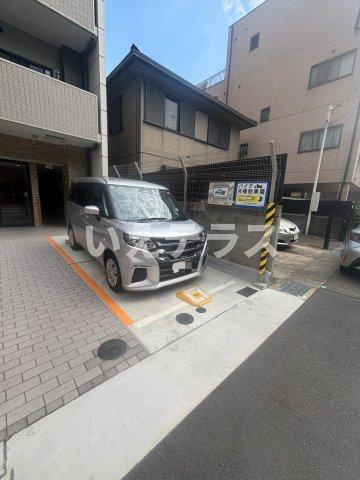 レシオス神戸クラルスの駐車場