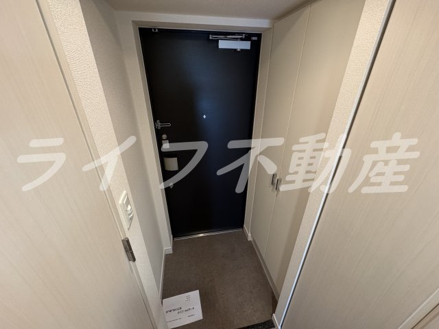 プレサンス玉造駅前 の玄関|ゆったりとした玄関です
