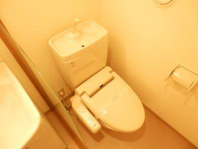 ロフティ西院のトイレ|ウォシュレット