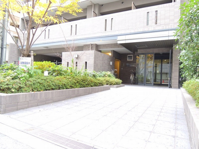 【エントランス】レジディア京町堀