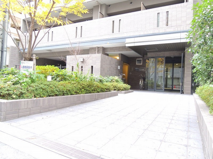 【エントランス】レジディア京町堀 