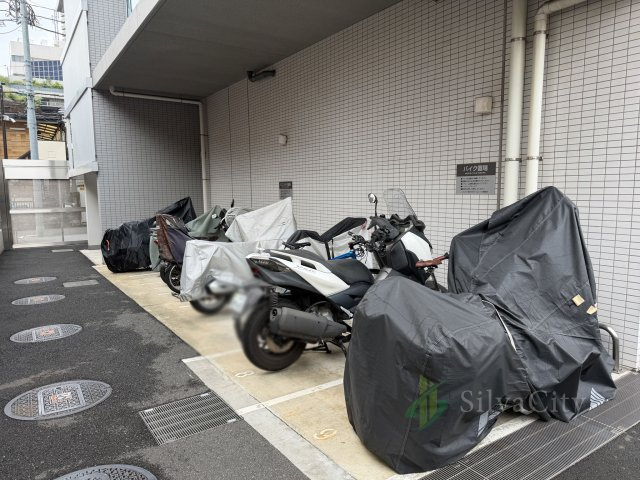 シティタワー駒沢大学ステーションコートタワー棟のその他|バイク置き場