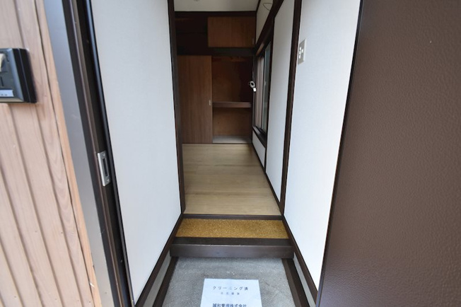 【玄関】 | 鈴木邸貸家