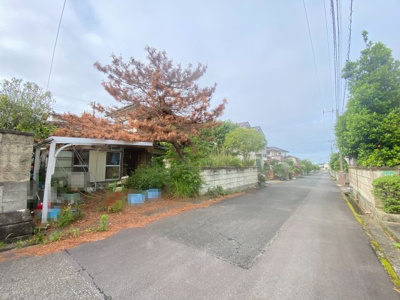 【前面道路含む現地写真】 | 茨城県日立市塙山町2丁目【古家付土地】