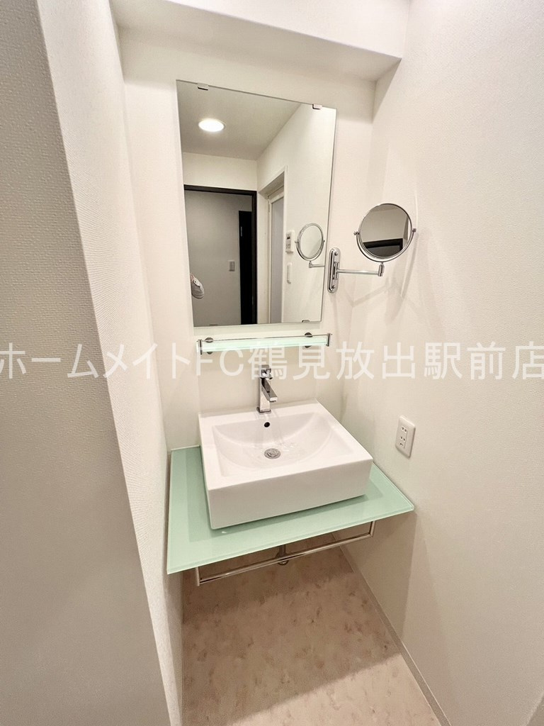 大阪市鶴見区鶴見４丁目の賃貸マンションの独立洗面台