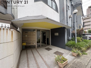 ネクステージ塚口5番館のエントランス
