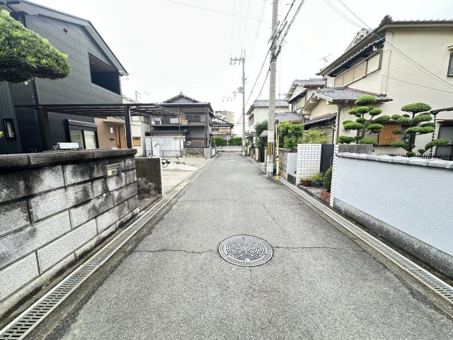 【前面道路含む現地写真】 | 岸和田市荒木町2丁目土地 | 前面道路