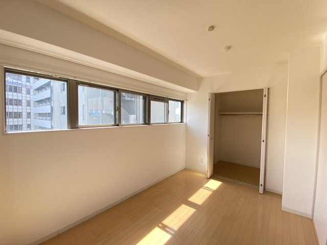 【洋室】 | シティーコート南瓦町