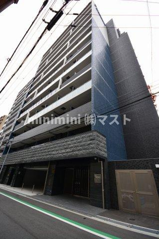 プレサンス福島ミッドエルの外観