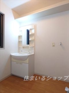 グランバリエ３４０　Ｂ棟の洗面所|シャンプードレッサー