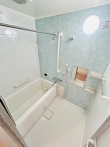 コンフォール広田の浴室