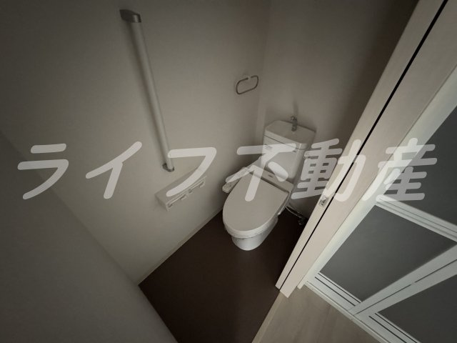サンブライト今里のトイレ|ゆったりとした空間のトイレです