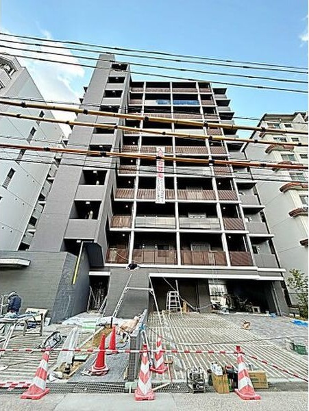 エトワール本郷駅前のエントランス
