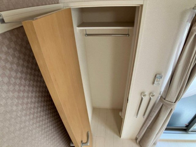【内装】 | クレイノ清水せいわ | 102、202号室の間取りは反転プランとなります。
