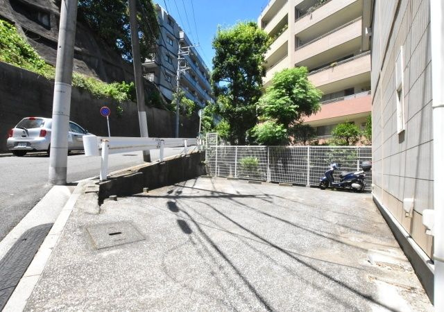 ＳＴコーポの駐車場
