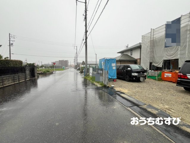 尾張旭市旭前町8期(全4棟)の前面道路含む現地写真