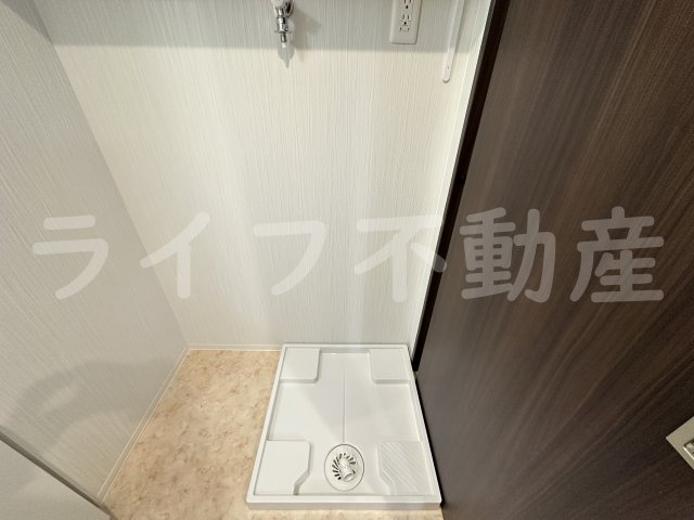 ワールドアイ大阪城EASTⅡの洗面所