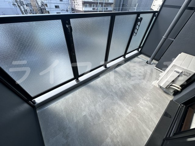 ワールドアイ大阪城EASTⅡのバルコニー