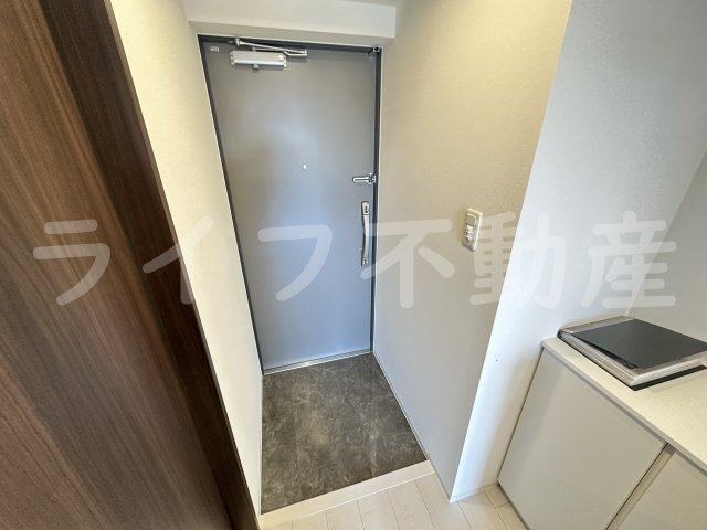 ワールドアイ大阪城EASTⅡの玄関