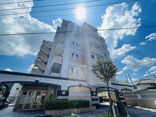 【外観】 | アーサー大橋エクシオ2 | 大橋駅まで徒歩8分！通勤・通学や買い物にも便利なエリアです。