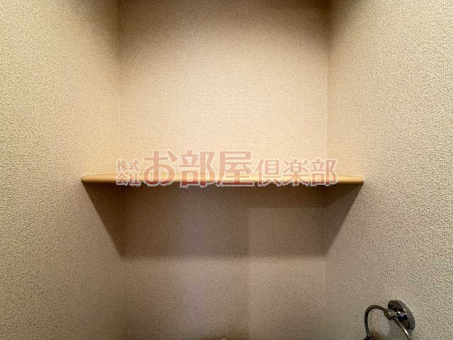 クレフラスト試験場前駅南の設備
