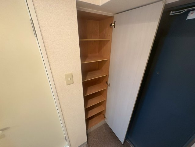 吹田市豊津町の賃貸マンションの収納