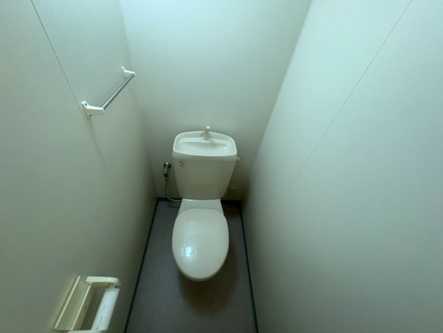 吹田市豊津町の賃貸マンションのトイレ
