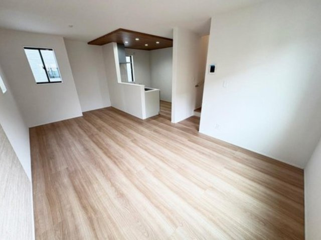 新越谷新築一戸建ての居間・リビング