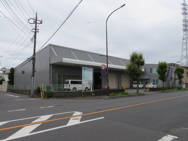 草加市瀬崎７丁目の倉庫の外観