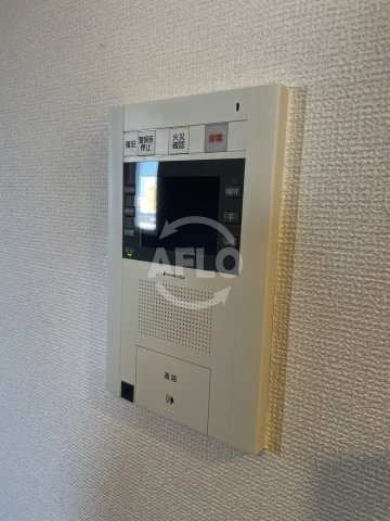 ランドセントラル梅田の設備|ランドセントラル梅田　モニター付きインターホン