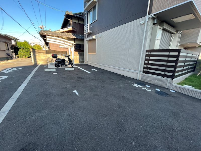 セジュールシュシュの駐車場