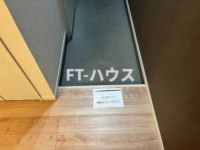 パールスターシャニンの玄関