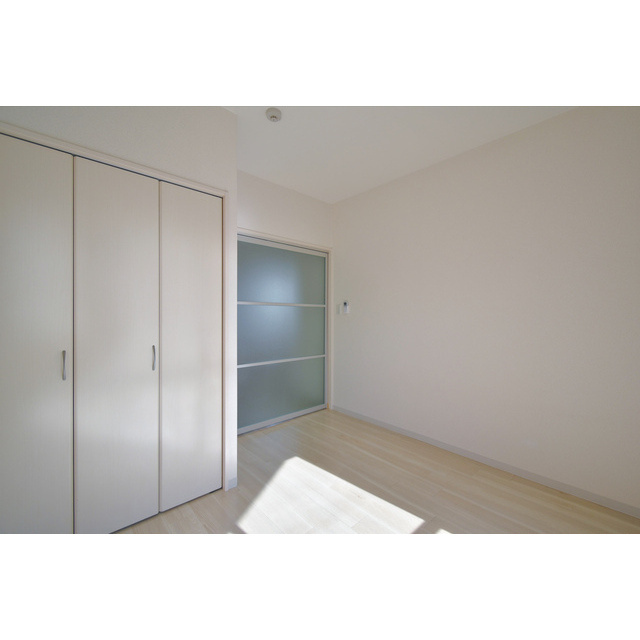 Gramercy Juso-higashi 1st