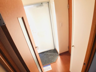 【玄関】 | レオパレスアモーレⅡ