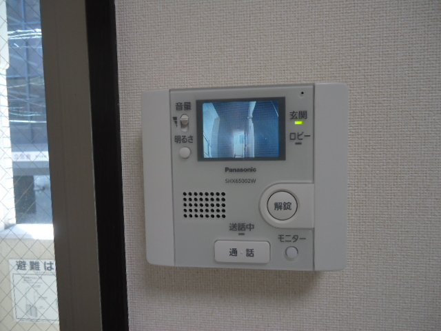メゾン間中の設備|モニタ付インターホン