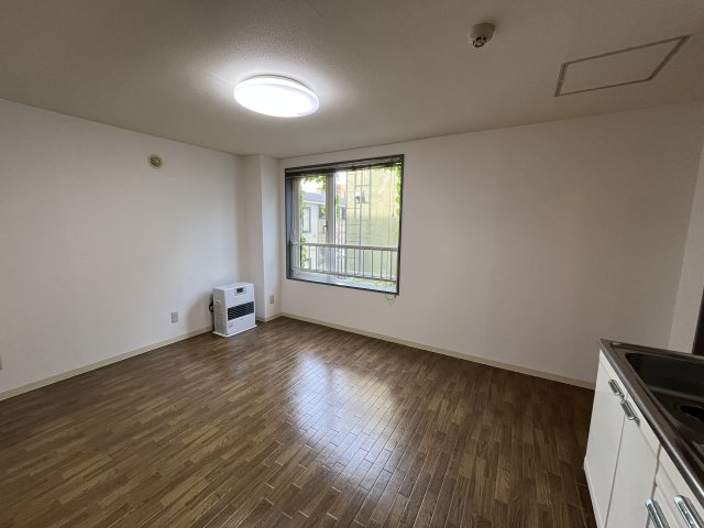 札幌市白石区本通１２丁目南の賃貸マンションの居間・リビング