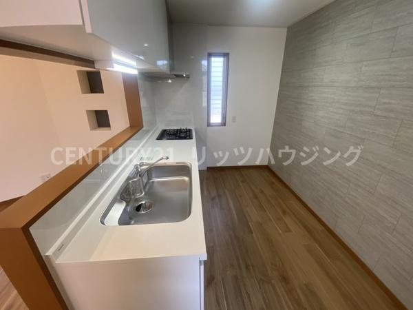 交野市 神宮寺 ２丁目　中古 一戸建てのキッチン