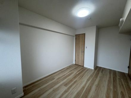 ライオンズマンション枚方　中古 マンションの洋室