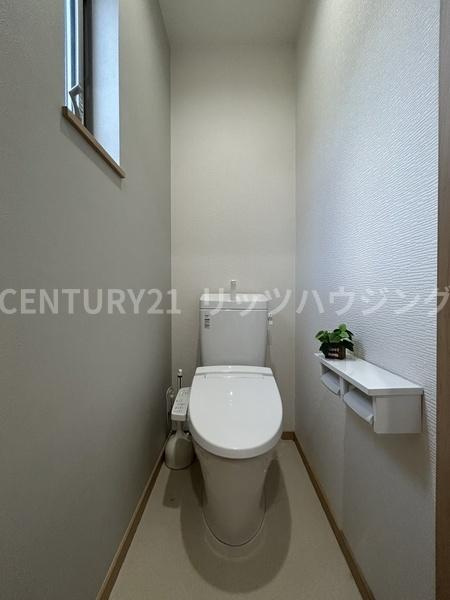 交野市 星田 ２丁目　中古 一戸建てのトイレ