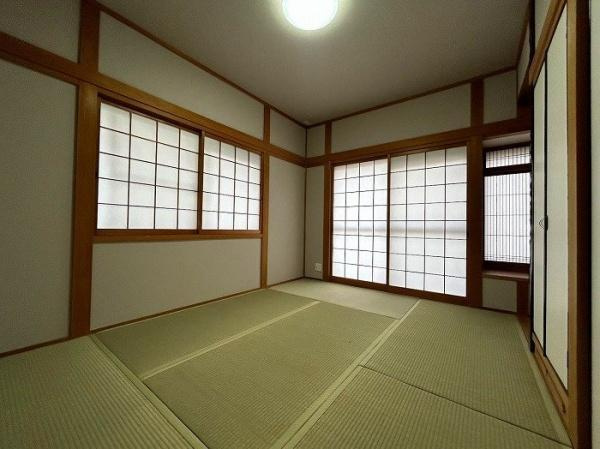 八幡市 八幡吉原　中古 一戸建ての和室